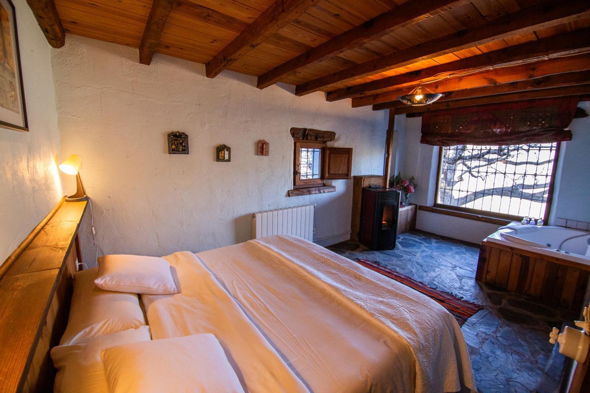 La Casa Del Nogal Villa Guejar Sierra Dış mekan fotoğraf